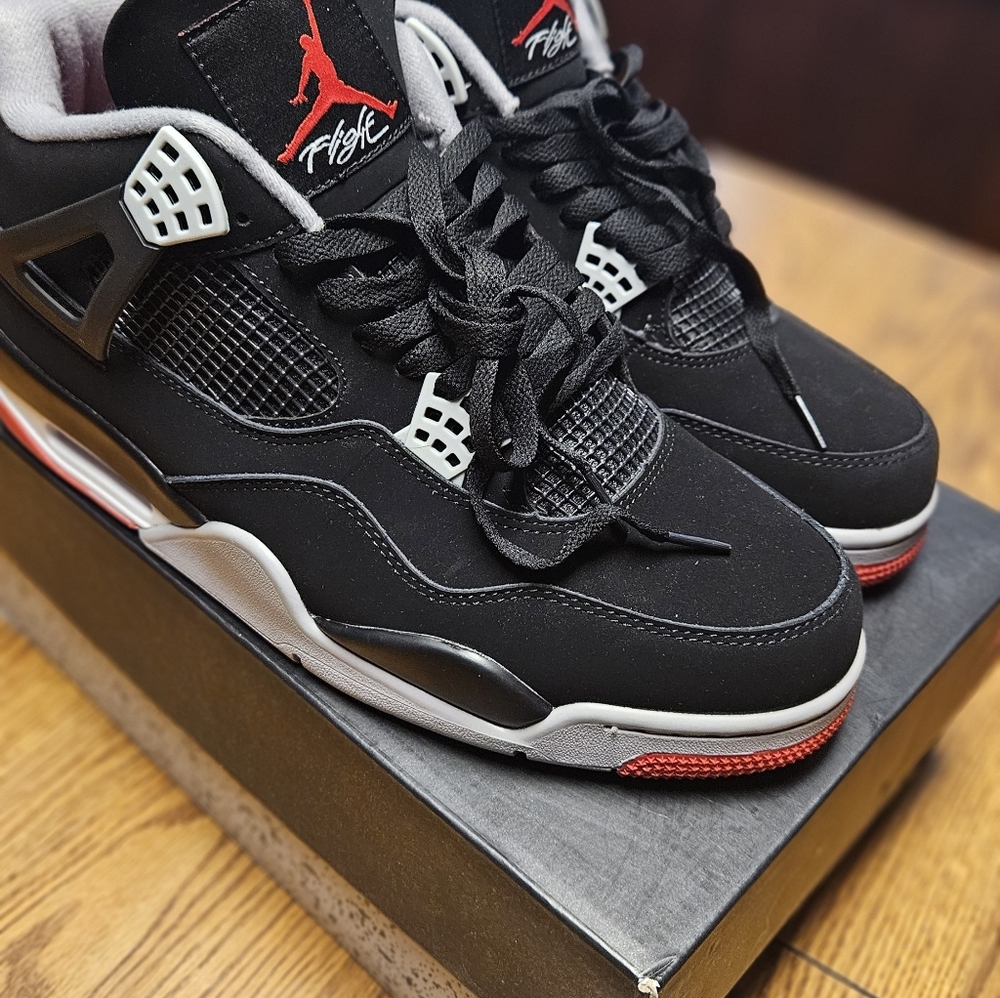 New Jordan Retro Bred 4 Men's Size 13 Shoes - Picture 5 of 13